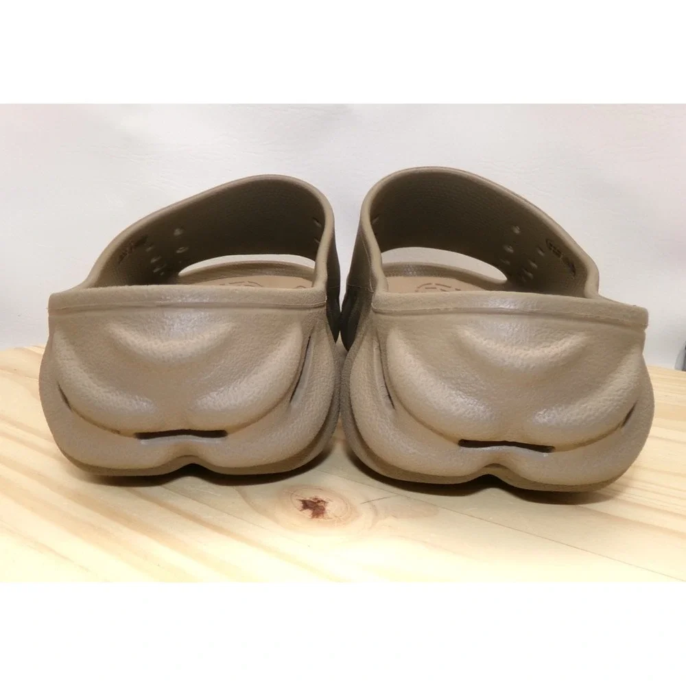 Crocs Echo Slide Sandals Mens Light Brown Size 14 Slip On Comfort Casual Sporty